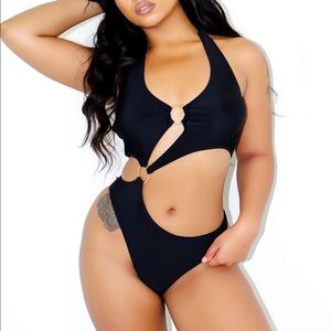 One piece swimsuit